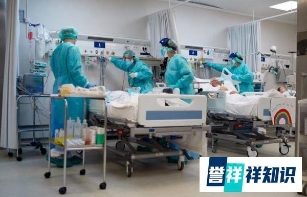 直击日本“医疗崩溃”：新冠死亡人数暴增7倍！一周近7000人“送医无门”！