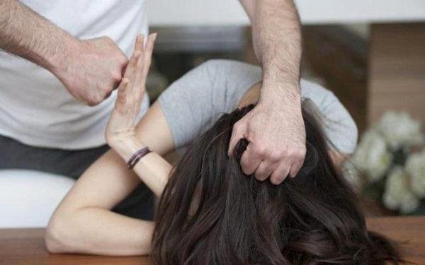 “我打我自己媳妇 我有结婚证”