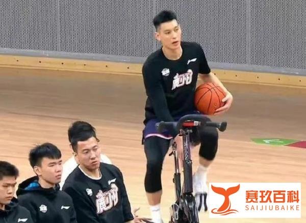 林书豪退出CBA！这一次，彻底结束！