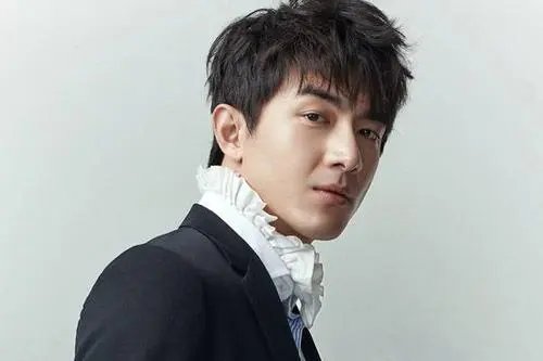 林更新家庭背景怎么样？