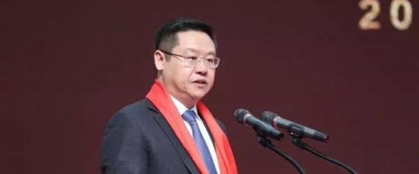 “白酒教父”的野望，330亿酒企赴港IPO