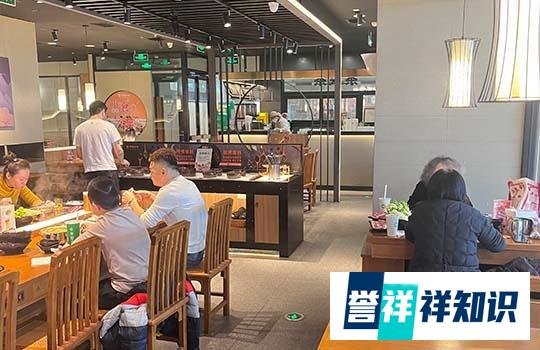 实探！北京堂食不再查核酸，有火锅店重现等位场景