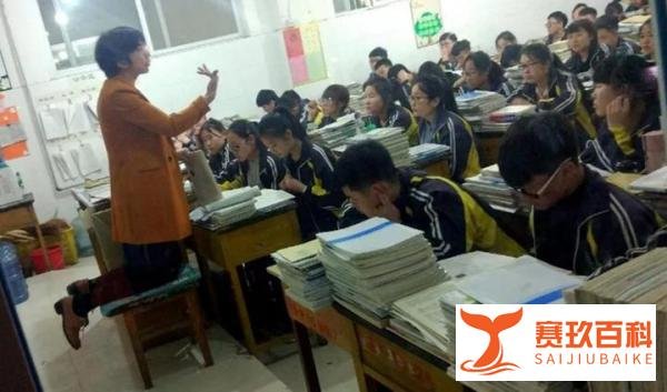 200名学生躲废弃厂房补课，谎称是物流公司，教育局调查后打脸