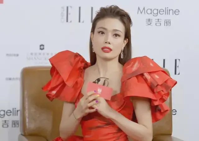 ELLE红毯因黄牛闹事被迫换场,给明星们带来了哪些影响?