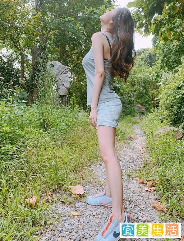 39岁安以轩，体重只有86斤，3招懒人减肥法，不瘦十斤也瘦八斤！