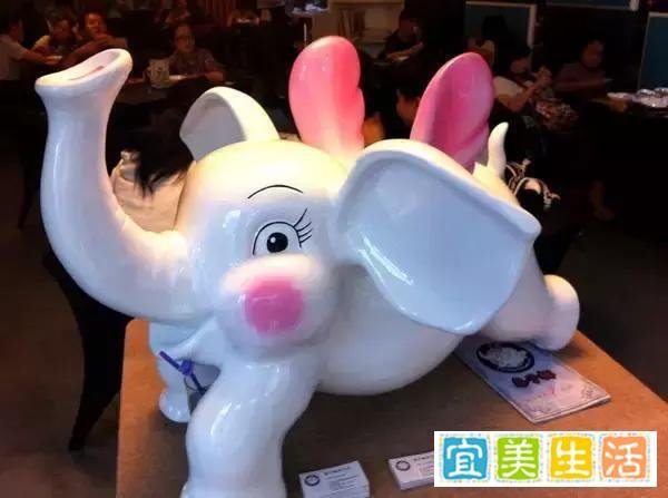 听说去这家餐厅吃饭能享受太子爷待遇?吴昕诚不欺我!