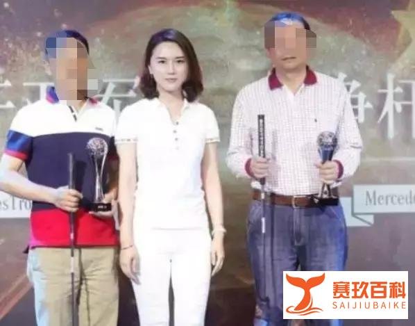 西安利之星奔驰美女老总刘元婷，很高高在上