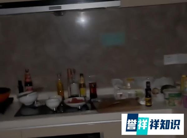 男子疫情滞留三亚,弹尽粮绝房东拉闸断电,南海观音也救不了他!