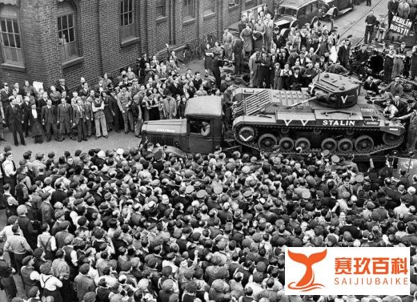 ?美国军工复合体赚翻了！拜登签署了对乌克兰的《租借法案》