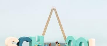 北京全市中小学校、幼儿园因暴雪天气12月13日停课