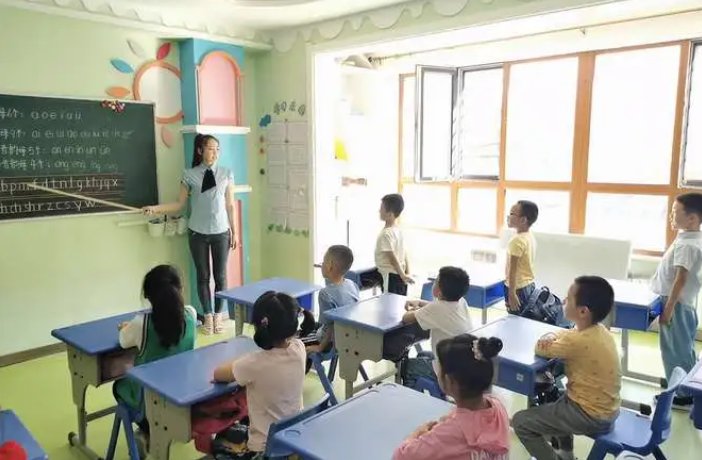zimu拼音的读音是什么？