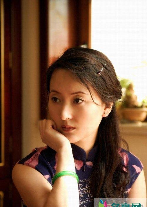 陈晓旭有没有孩子 陈晓旭去世时手棒相片的为什么不是儿子而是妹妹和妹夫