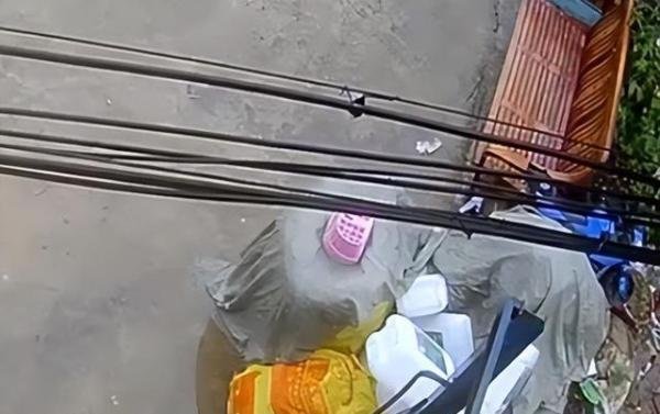 监控拍下广东佛山地震瞬间 这是咋情况?