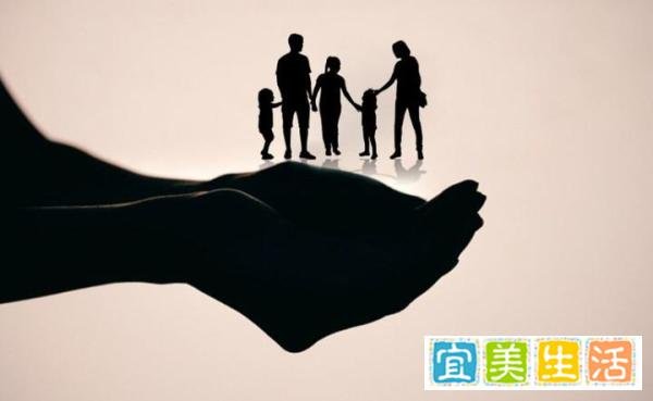 租户发现前房主遗落40万元财物，租户侵占业主财产怎么处理？