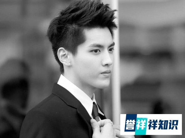 被说是“牙签”，吴亦凡终于发声不再忍让，自称“签古奇冤”