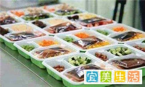从投入不设上限到精简裁员，趣店预制菜经历了什么？