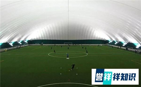 国足2-1逆转战胜泰国,媒体:踢没了泰国300万泰铢