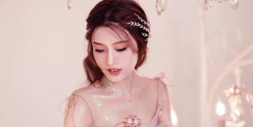 猫七七妈妈是干嘛的？