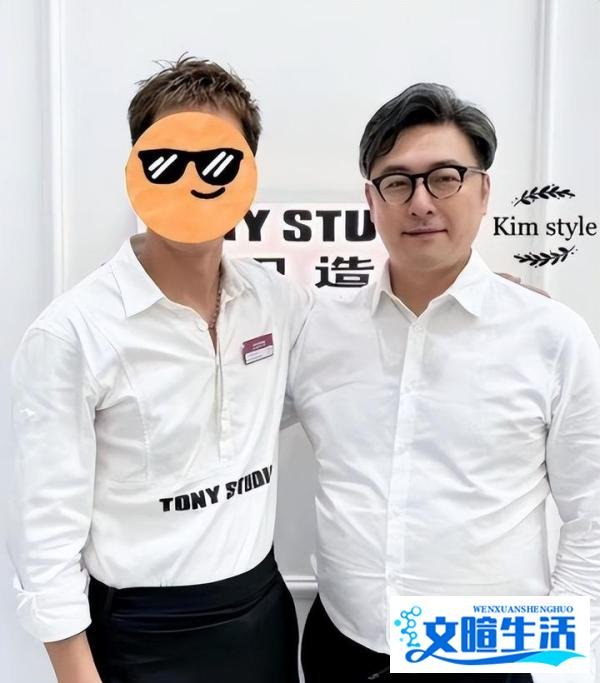 王岳伦带女儿去地摊剪头，理发后名媛变“小丑”，网友：也太抠了