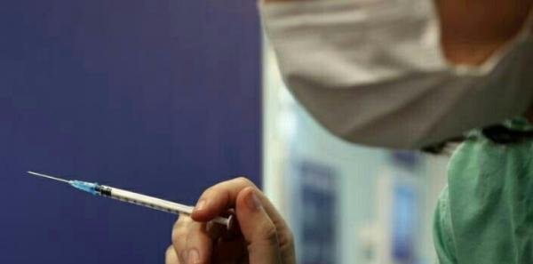 以色列13人接种辉瑞疫苗后出现面瘫。有些症状持续了28小时
