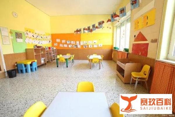 幼儿园老师逼孩子吃呕吐物被辞退,官方通报:属实!