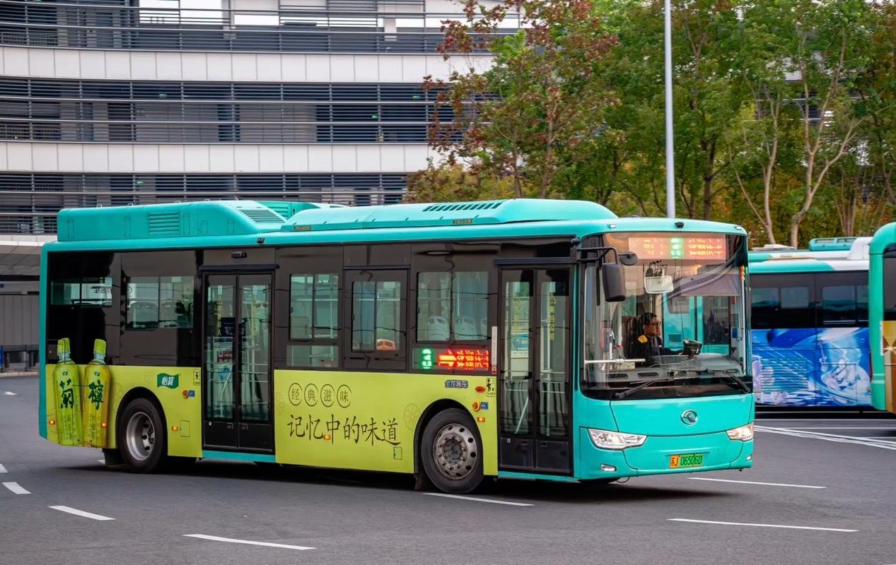 大连火车站到大连港怎么走？