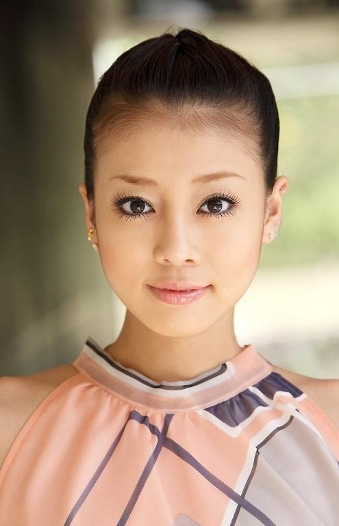 日本整人综艺人类观察里的这妹子叫什么？