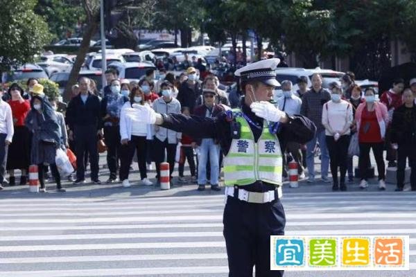女生高考结束遇车祸身亡，肇事者发声：未超速闯红灯，正等待结果