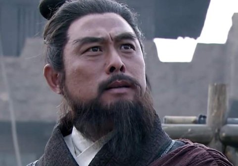 赢虔和甘龙的结局分别是什么？