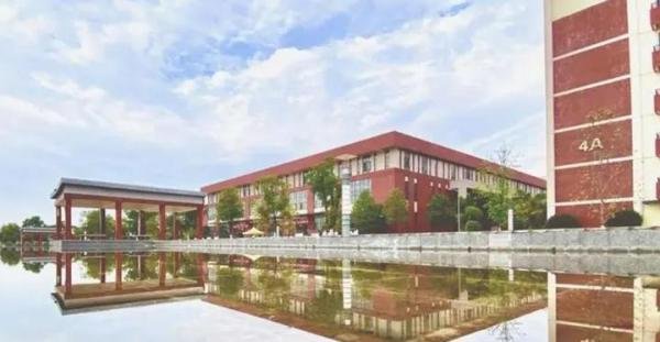 会是学生偷电么？武汉高校被下达窃电通知书，曾有学生偷电致死
