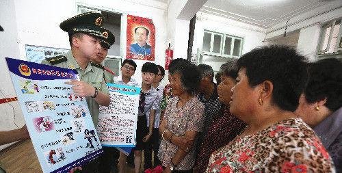 如何看待安徽一57岁奶奶偷钱包被抓甩锅给孙子？