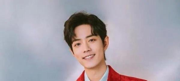 明星出道前都在干什么？欧豪第一份工作是送外卖，肖战做平面设计