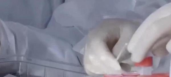 北京病例母亲提供阳性快件线索 这是咋情况？