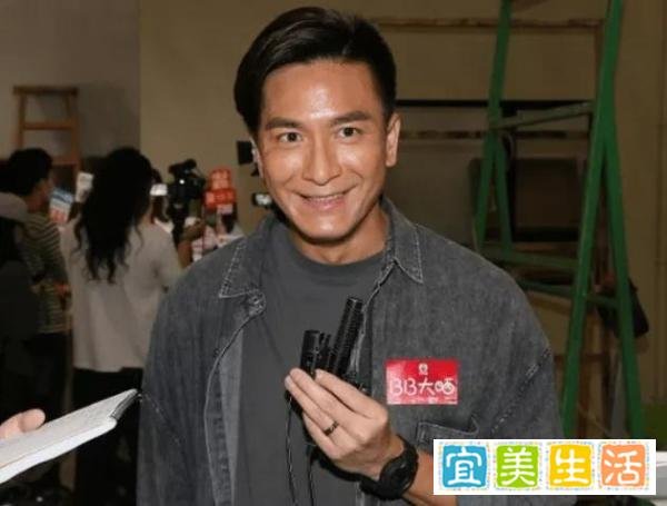 马国明被阿妈踢爆“金屋藏娇”，再次回应和唐诗咏的关系！