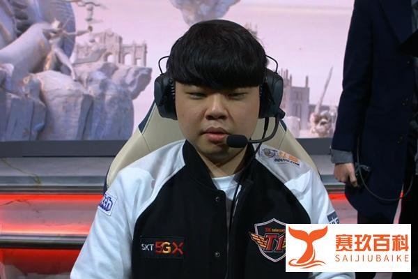 RNG战队与SKT战队狭路相逢 惜败SKT却收获肯定
