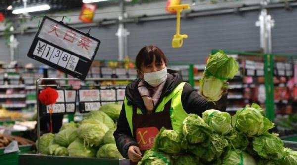 重庆一博士多次在同一摊位偷菜被抓,涉案金额46.5元,网友直呼“悲哀”