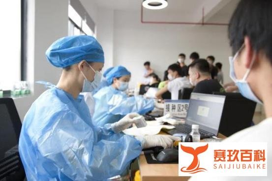 韩国丈夫打疫苗后谢谢中国老婆！网友：生活在中国，太幸福了！