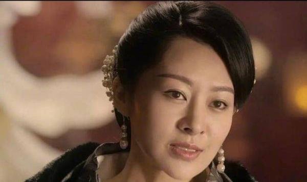 许晴新片疑似被换脸？微博也停更近两个月了，许晴最近怎么啦？