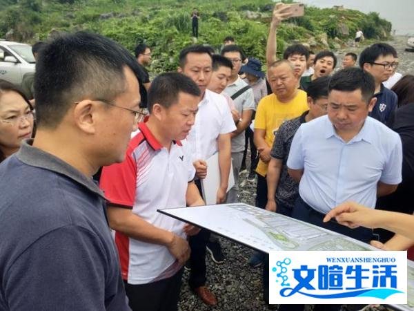 吉首市委书记李诗兴、市长符家盛一行调研大湘西物流商贸城