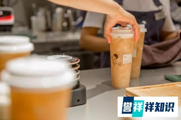 喜茶又获高瓴投资，估值暴涨8成后，新茶饮江湖战况再升级