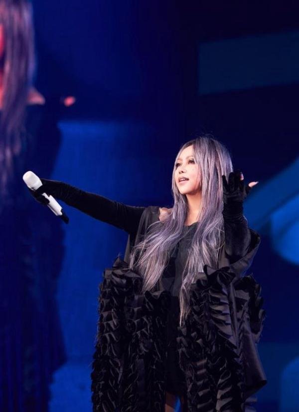 确诊12人后张惠妹演唱会照常举行 这是咋情况？