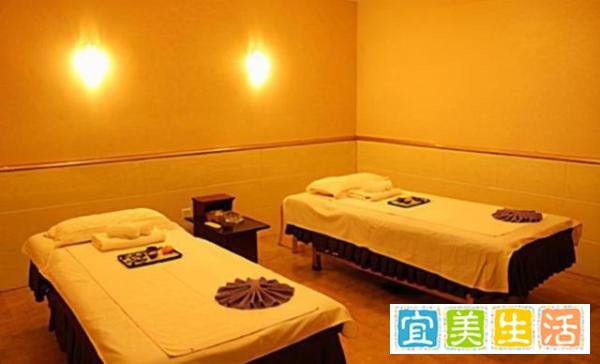 洗脚一年300万?上海67岁老阿姨足浴店踩大雷,快看看钱花在了哪...