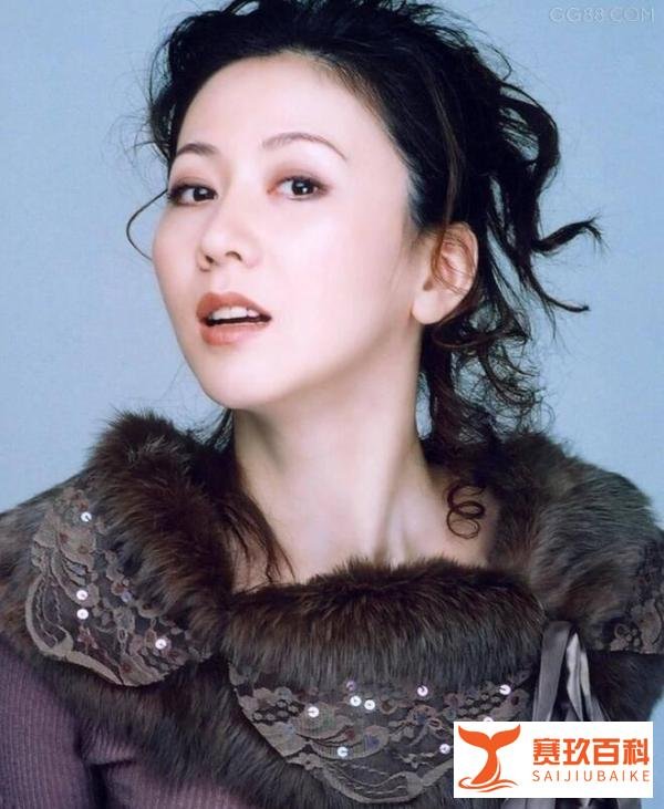 人体模特实名举报美术老师猥亵，“泛裸体”艺术时代下艺术和色情的边界在哪里？