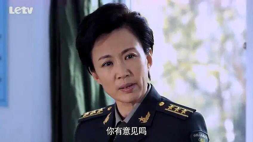 《麻辣女兵》：唐小米为什么从小这么叛逆？