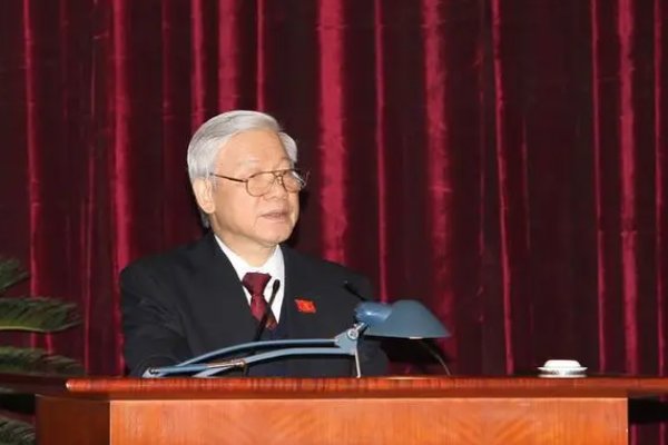 阮富仲简介