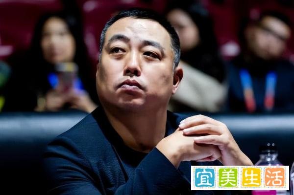 刘国梁:建议每个孩子接触熟悉2-3个运动项目