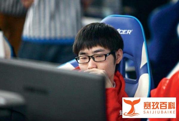 DOTA2:zhou神怒冲9000分成功,30多岁不容易