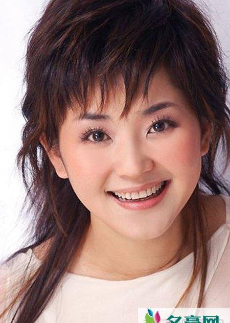 方琼真的离婚了吗 方琼离婚另有隐情揭秘