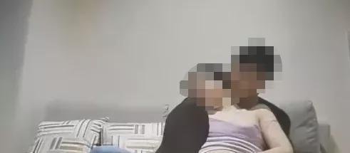 妻子与上司发生关系,丈夫全程目睹不敢出声:无底线的纵欲!