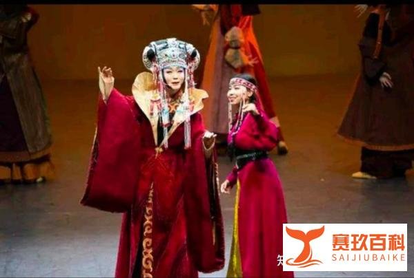 李玉刚四美图被认成回美国，他开玩笑说：你们销量不好是有原因的哦